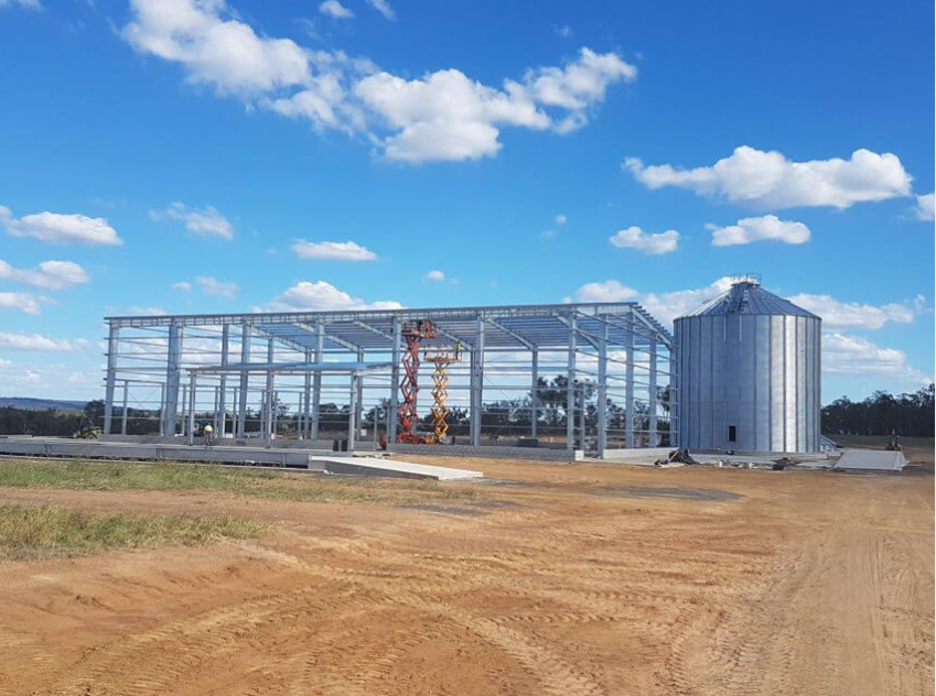 Planta de molienda de alimentos para aves de corral